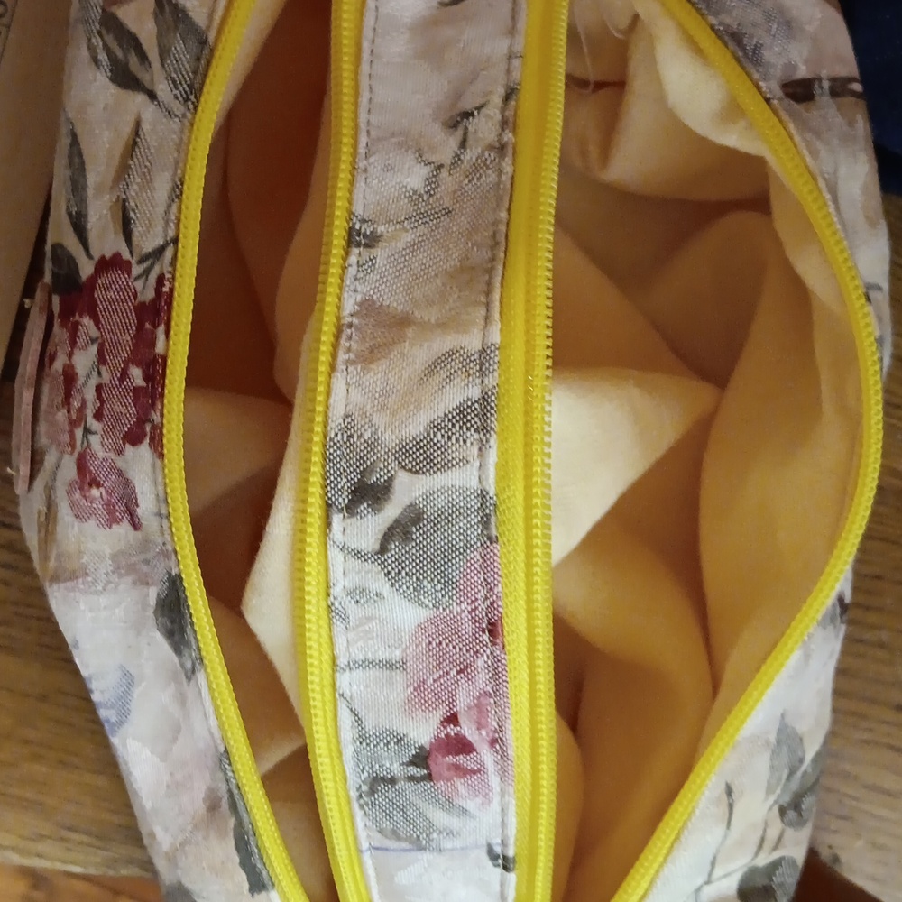 Toiletry Bag!! Homemade with Love ❤️  Two Compartments - Picture 11 of 11